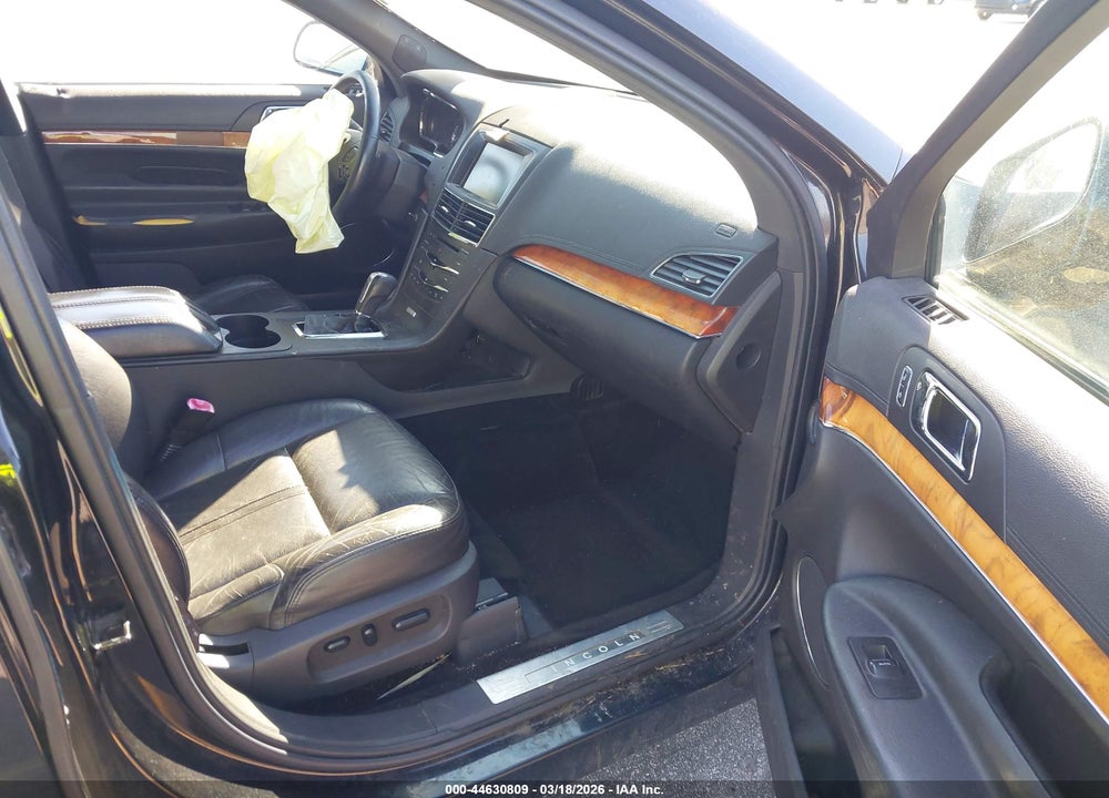 2013 LINCOLN MKT LIVERY VIN: 2LMHJ5NK4DBL57399