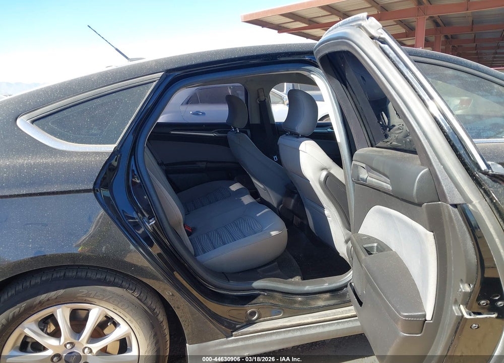 2016 FORD FUSION S VIN: 3FA6P0G7XGR337994