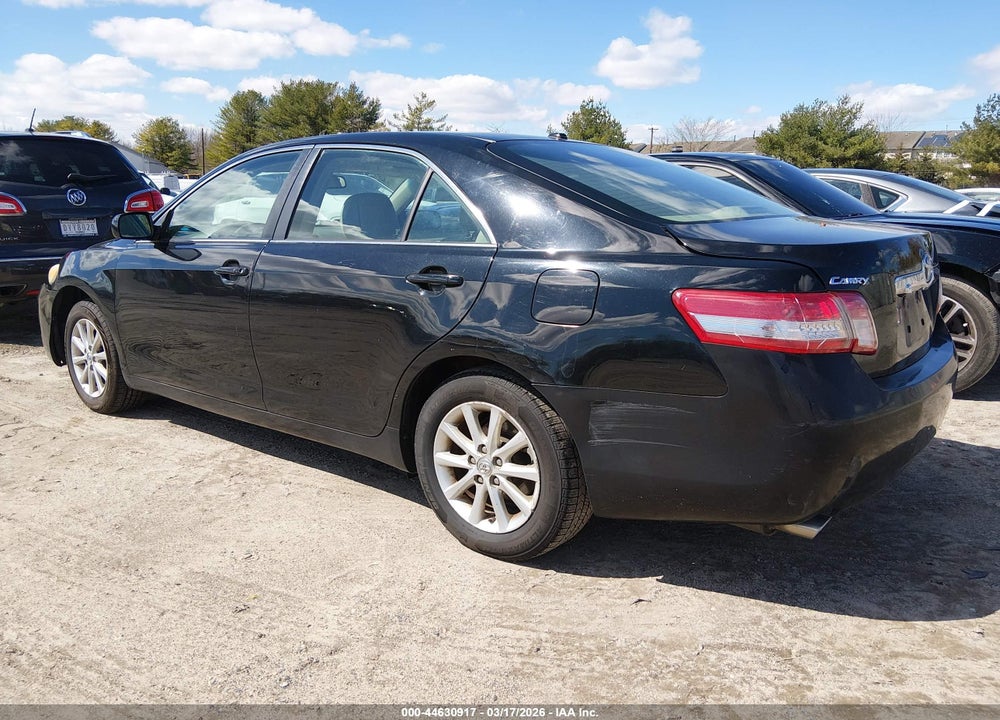 2011 TOYOTA CAMRY XLE V6 VIN: 4T1BK3EK7BU123218