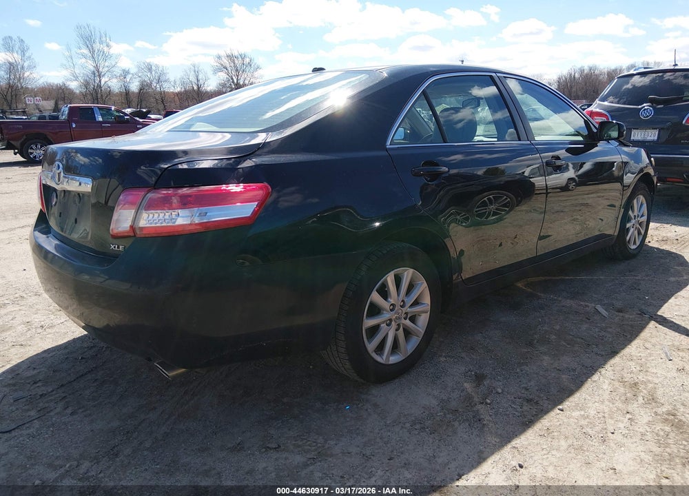 2011 TOYOTA CAMRY XLE V6 VIN: 4T1BK3EK7BU123218