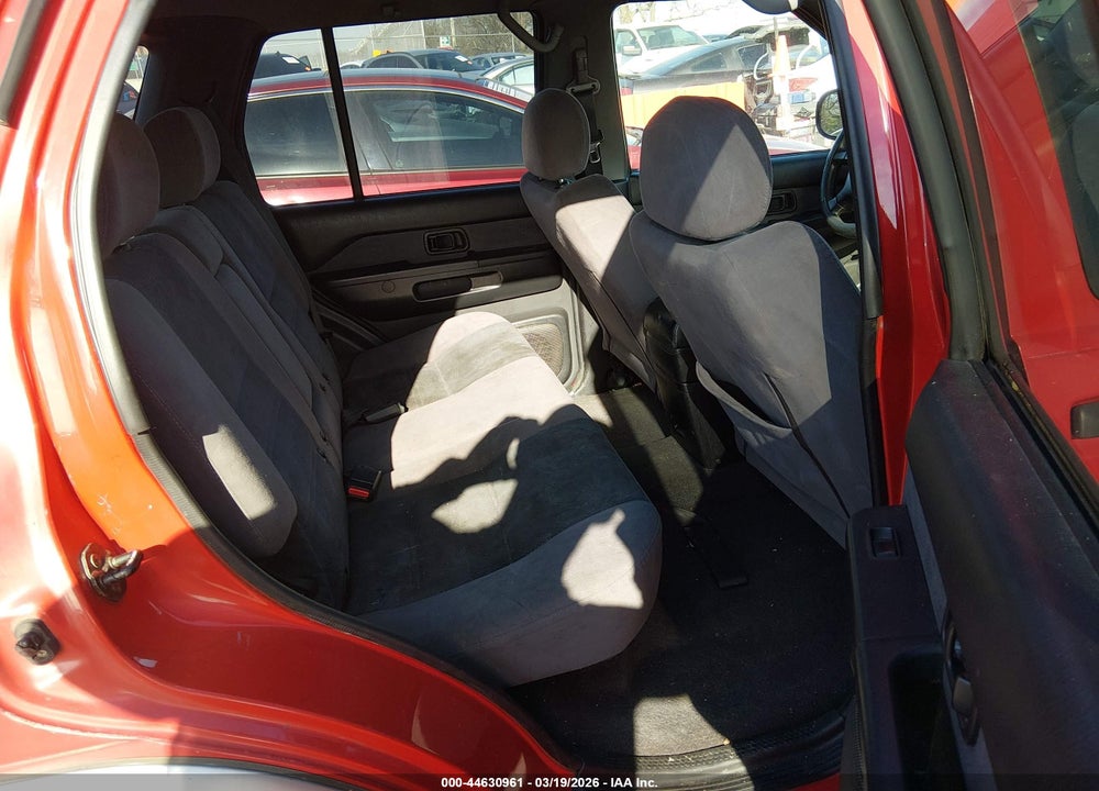 2001 NISSAN PATHFINDER SE VIN: JN8DR07Y81W500655