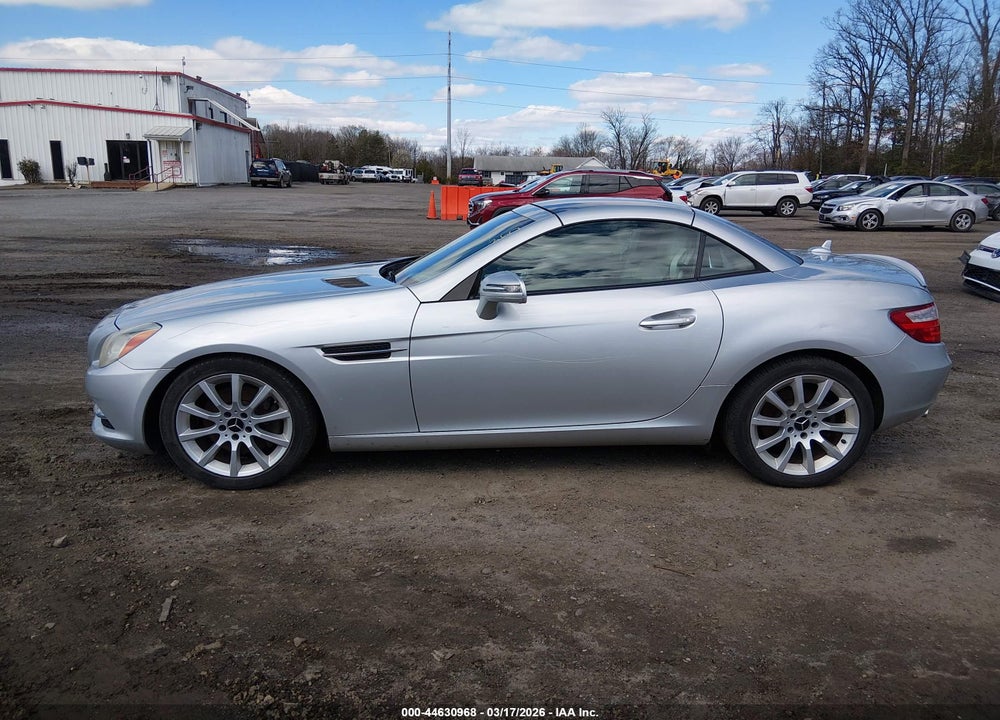 2016 MERCEDES-BENZ SLK 300 VIN: WDDPK3JA6GF119394