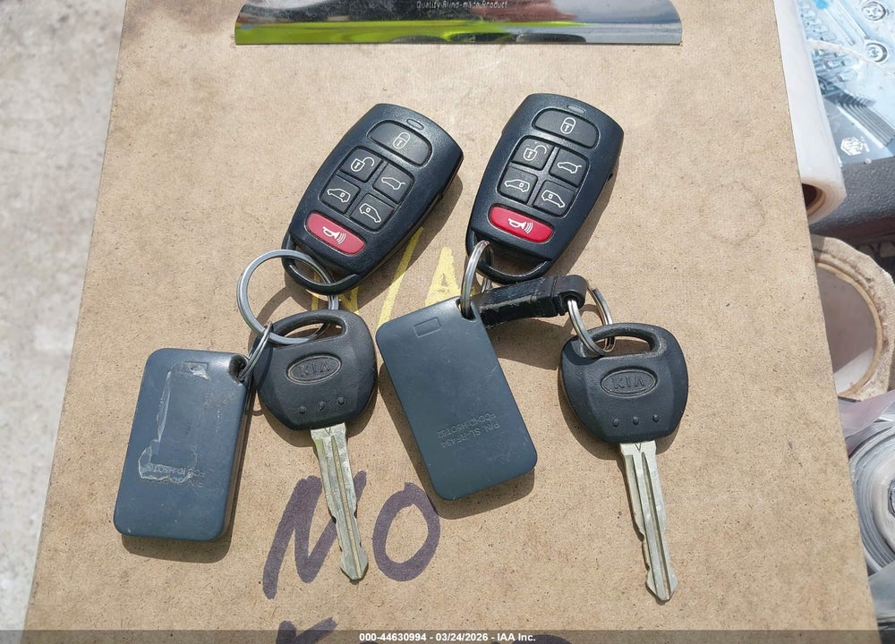 2014 KIA SEDONA EX VIN: KNDMH4C76E6542251