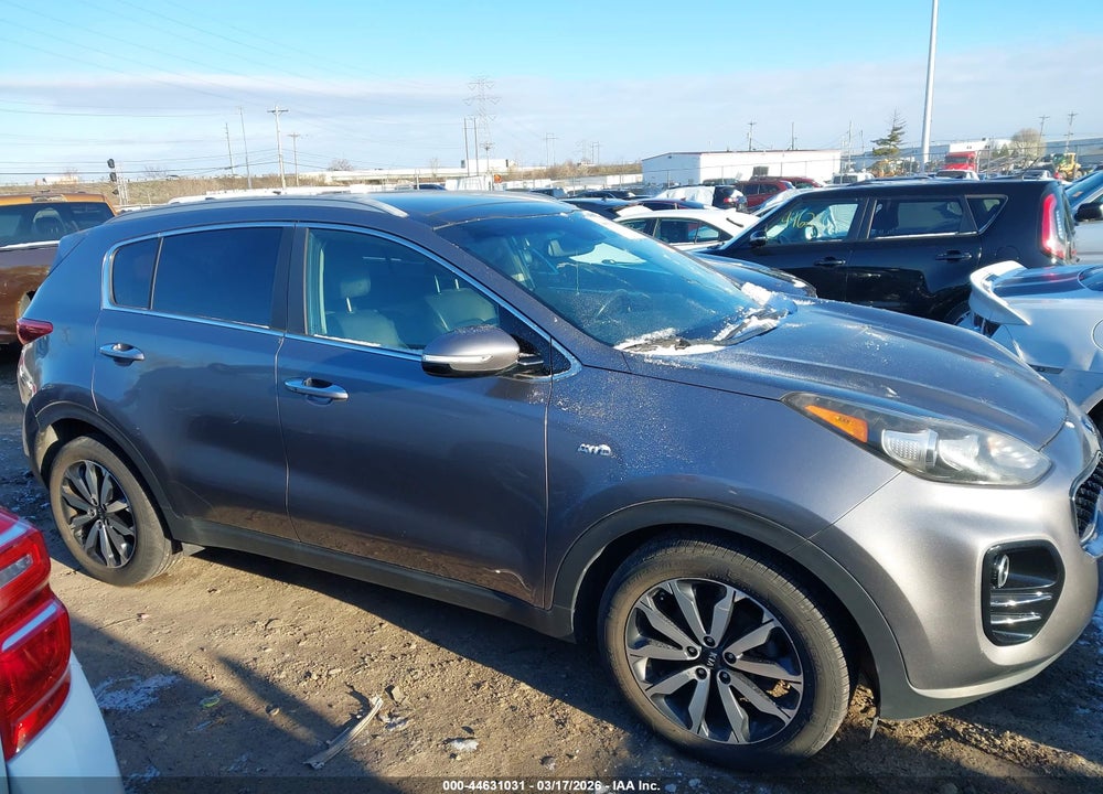 2017 KIA SPORTAGE EX VIN: KNDPNCAC5H7050860
