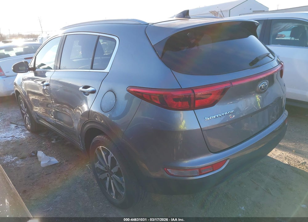 2017 KIA SPORTAGE EX VIN: KNDPNCAC5H7050860