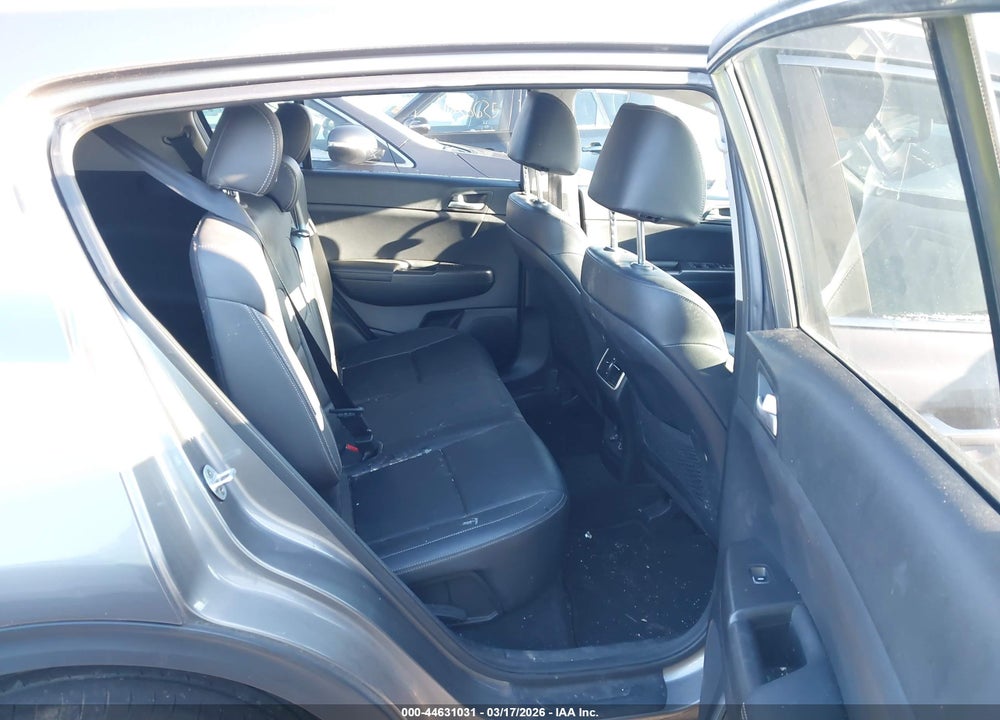 2017 KIA SPORTAGE EX VIN: KNDPNCAC5H7050860