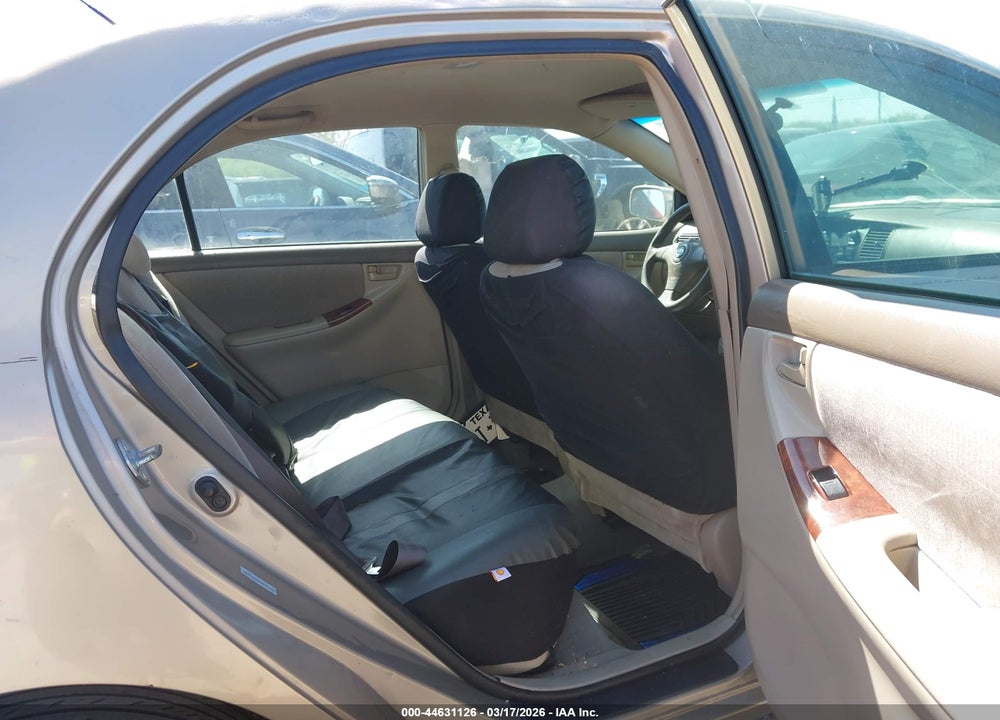 2005 TOYOTA COROLLA LE VIN: 1NXBR32EX5Z392148