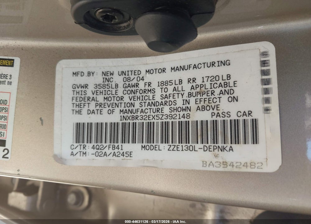 2005 TOYOTA COROLLA LE VIN: 1NXBR32EX5Z392148