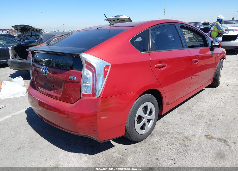 2013 TOYOTA PRIUS TWO VIN: JTDKN3DU5D1627446