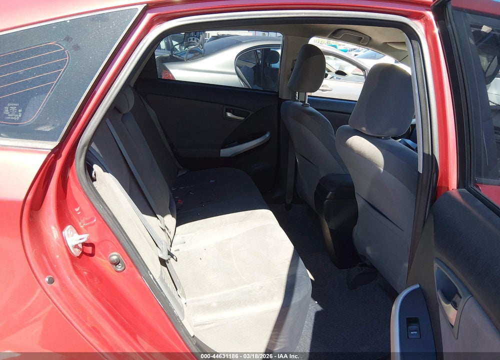 2013 TOYOTA PRIUS TWO VIN: JTDKN3DU5D1627446