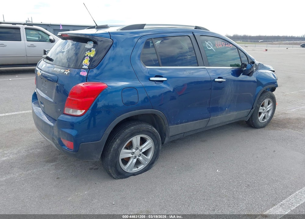 2020 CHEVROLET TRAX AWD LT VIN: 3GNCJPSB0LL303179