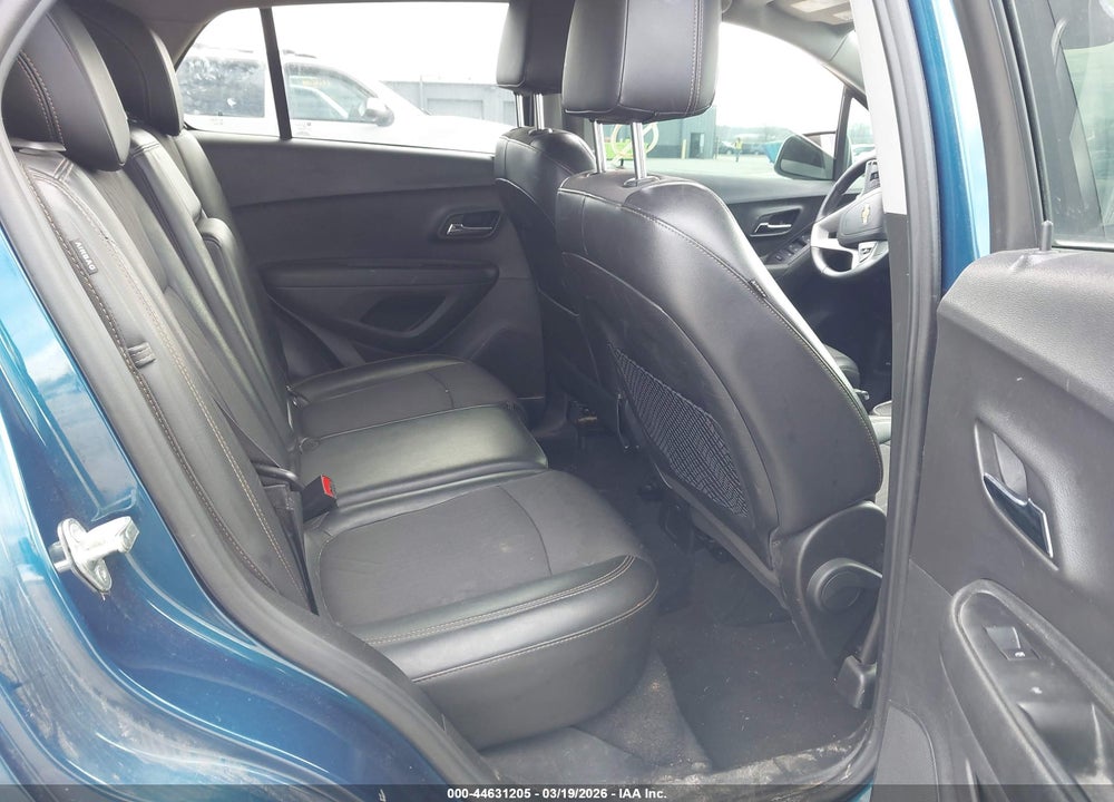 2020 CHEVROLET TRAX AWD LT VIN: 3GNCJPSB0LL303179