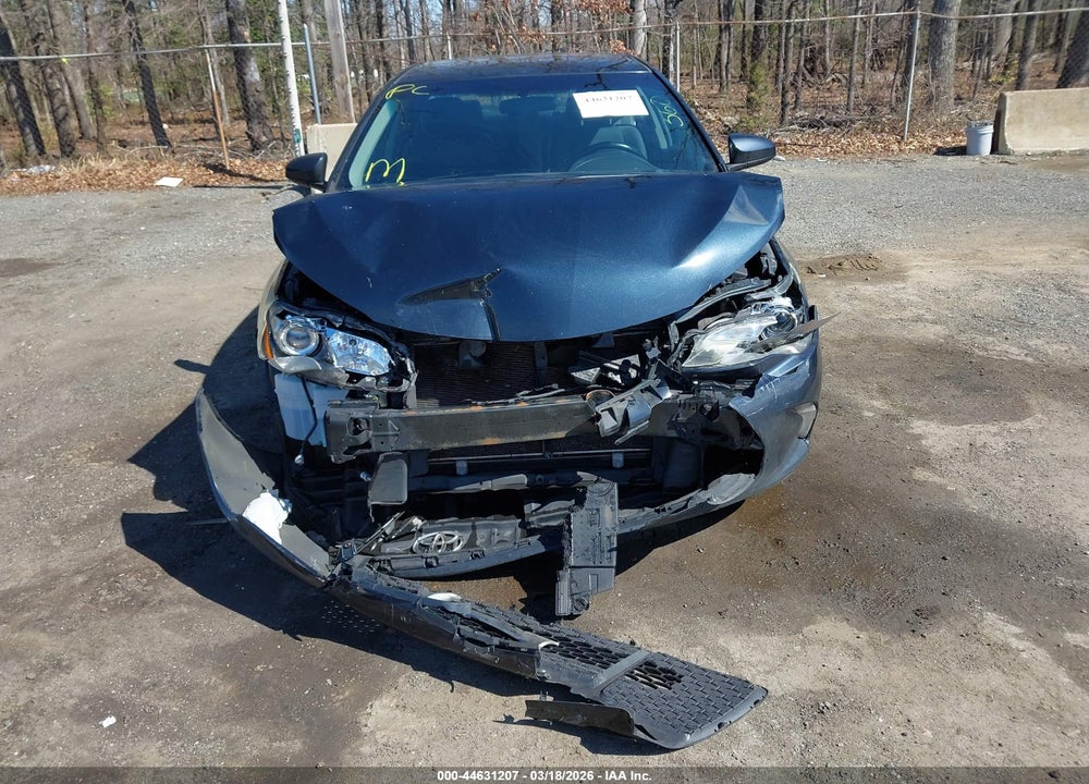2016 TOYOTA CAMRY SE VIN: 4T1BF1FK5GU221033