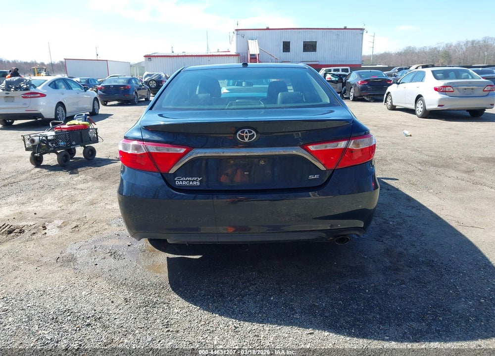 2016 TOYOTA CAMRY SE VIN: 4T1BF1FK5GU221033