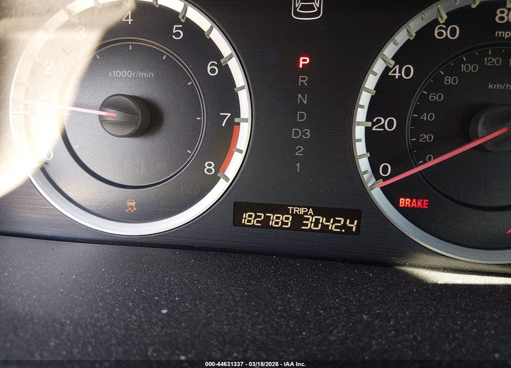 2011 HONDA ACCORD 2.4 EX-L VIN: 1HGCS1B88BA014713