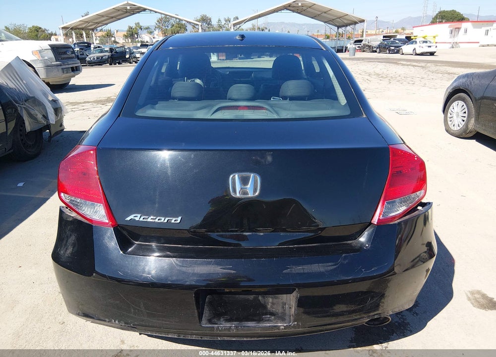 2011 HONDA ACCORD 2.4 EX-L VIN: 1HGCS1B88BA014713