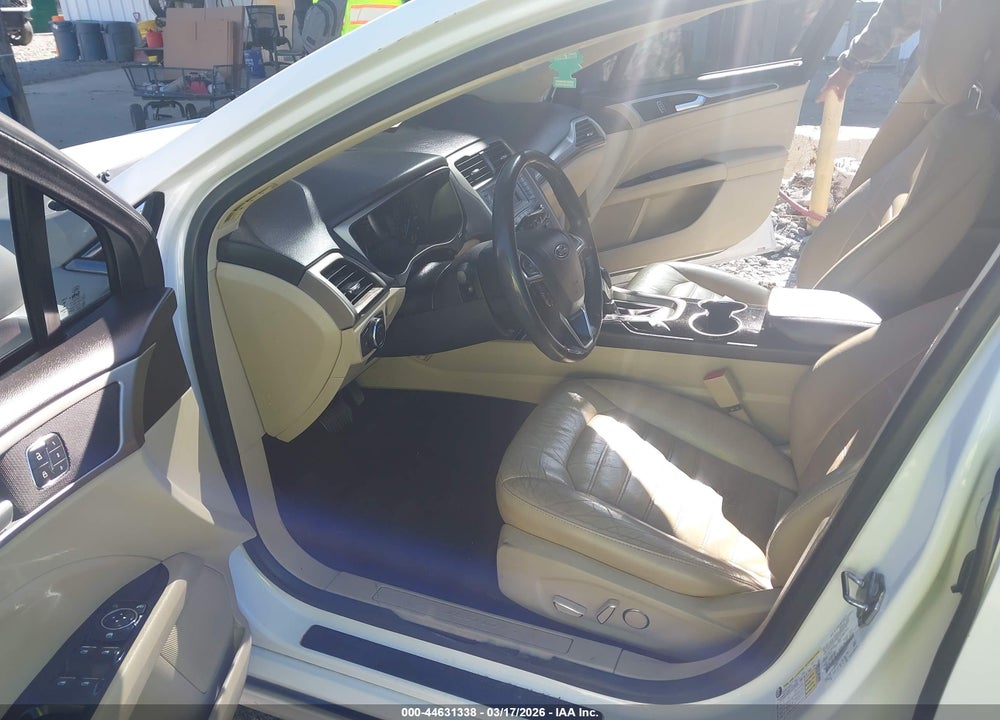 2014 FORD FUSION SE VIN: 3FA6P0HD5ER344417