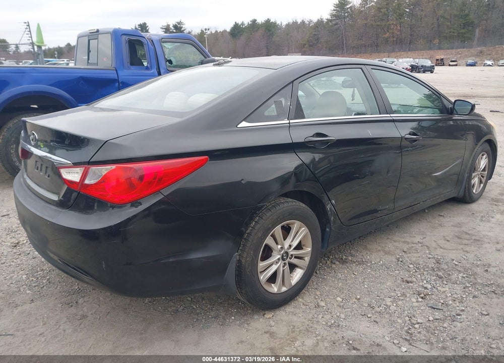 2012 HYUNDAI SONATA GLS VIN: 5NPEB4AC1CH481190