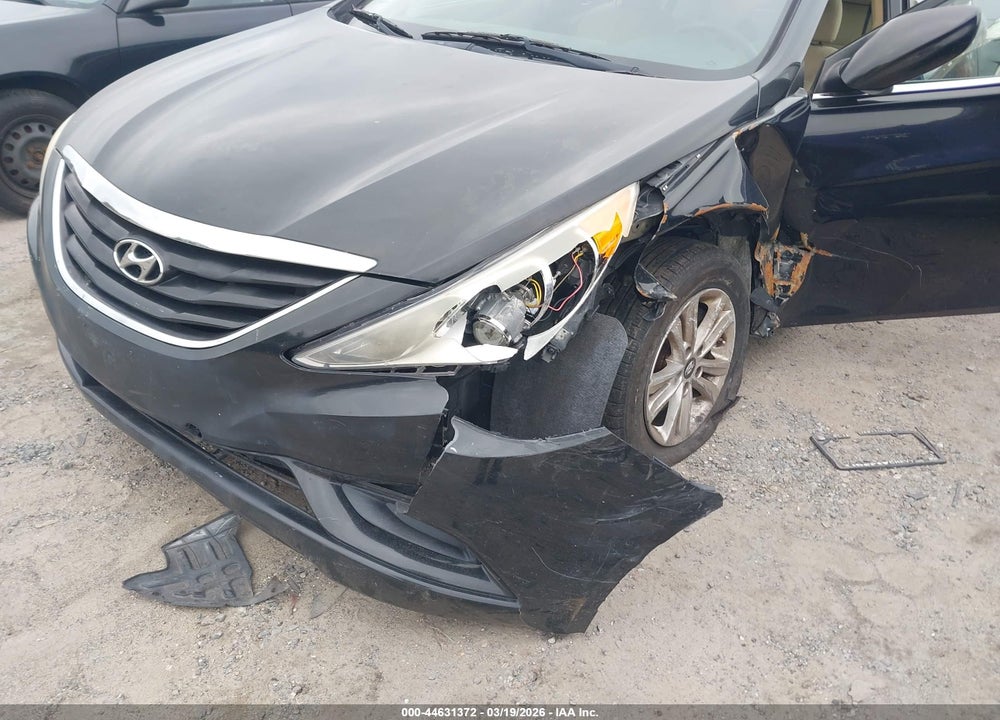 2012 HYUNDAI SONATA GLS VIN: 5NPEB4AC1CH481190