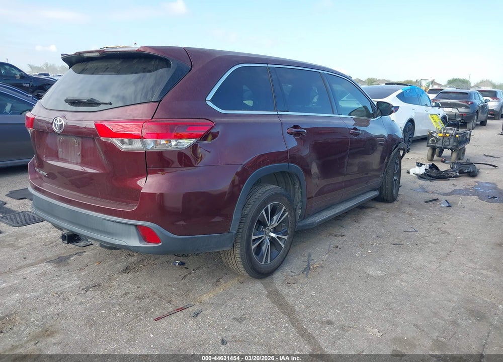 2017 TOYOTA HIGHLANDER LE VIN: 5TDZZRFH5HS222525