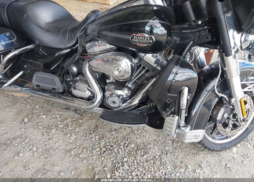 2013 HARLEY-DAVIDSON FLHTCU ULTRA CLASSIC ELECTRA GLD VIN: 1HD1FCM18DB673117