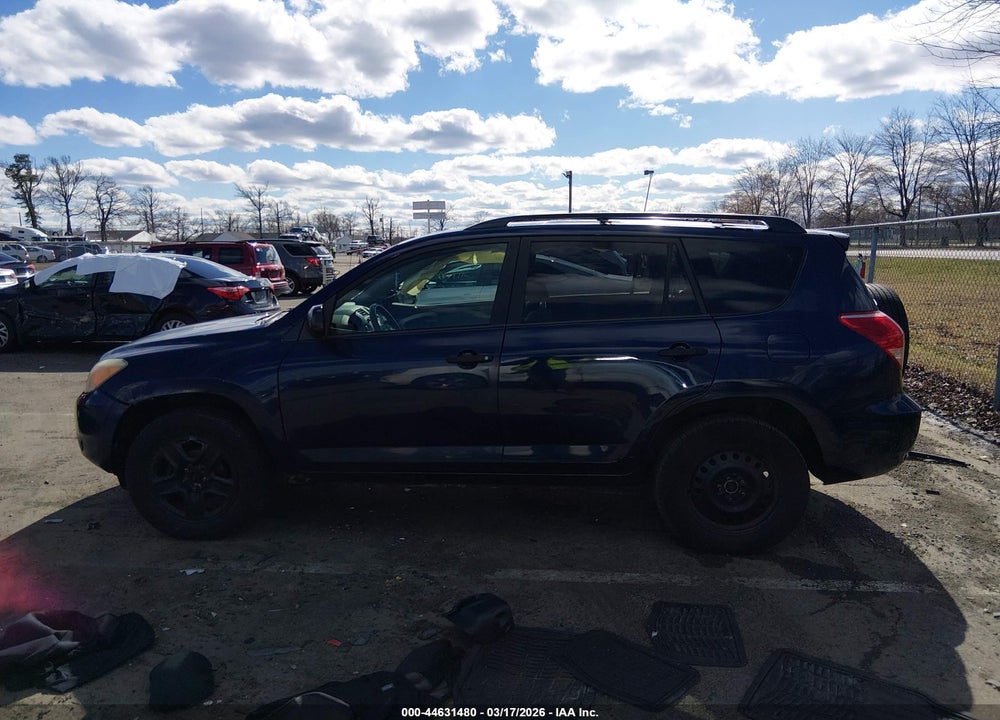 2007 TOYOTA RAV4 VIN: JTMBD33V176031738