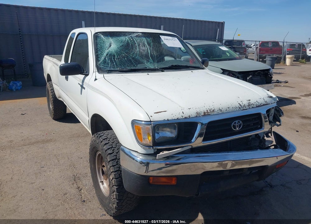 1996 TOYOTA TACOMA XTRACAB VIN: 4TAWM72N1TZ114097