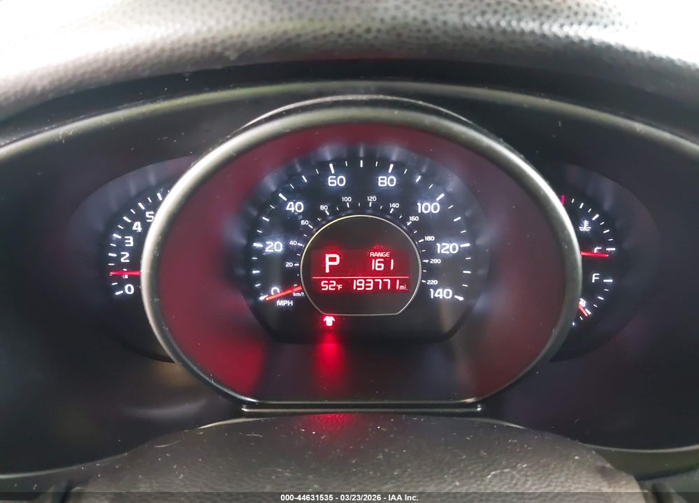 2016 KIA SOUL + VIN: KNDJP3A50G7385573
