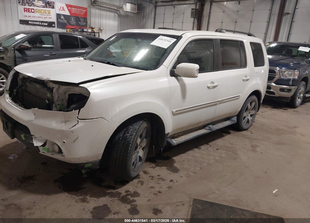 2013 HONDA PILOT TOURING VIN: 5FNYF4H9XDB040640
