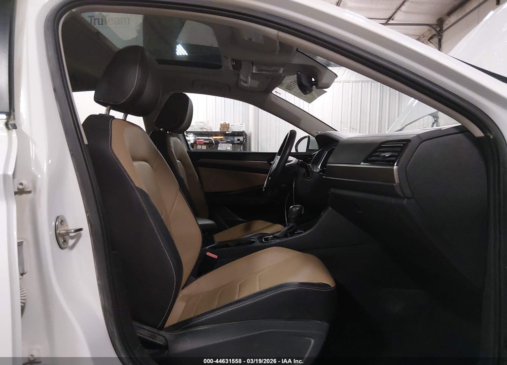 2020 VOLKSWAGEN JETTA 1.4T SEL PREMIUM VIN: 3VWG57BU5LM089815