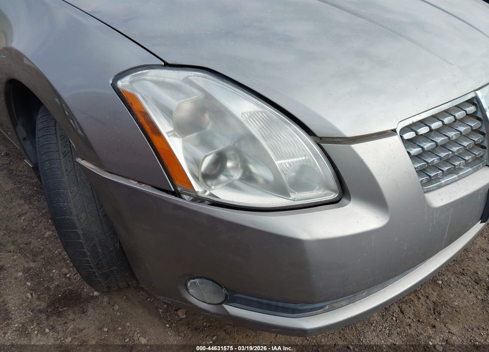 2004 NISSAN MAXIMA 3.5 SL VIN: 1N4BA41E84C904647