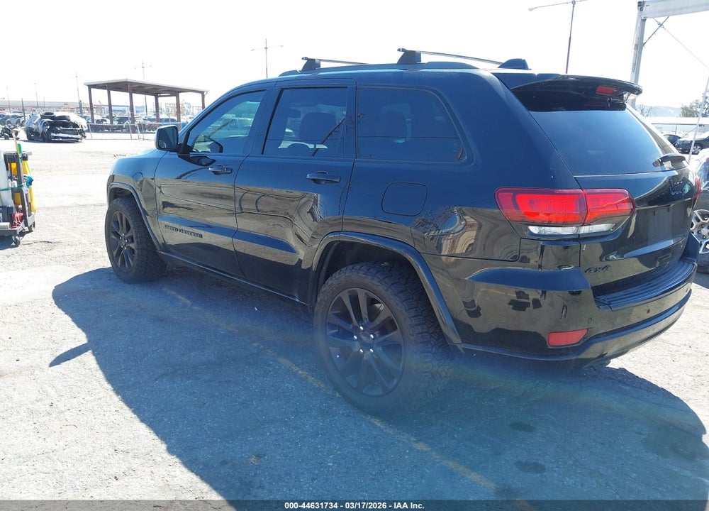 2018 JEEP GRAND CHEROKEE ALTITUDE 4X4 VIN: 1C4RJFAG4JC302880