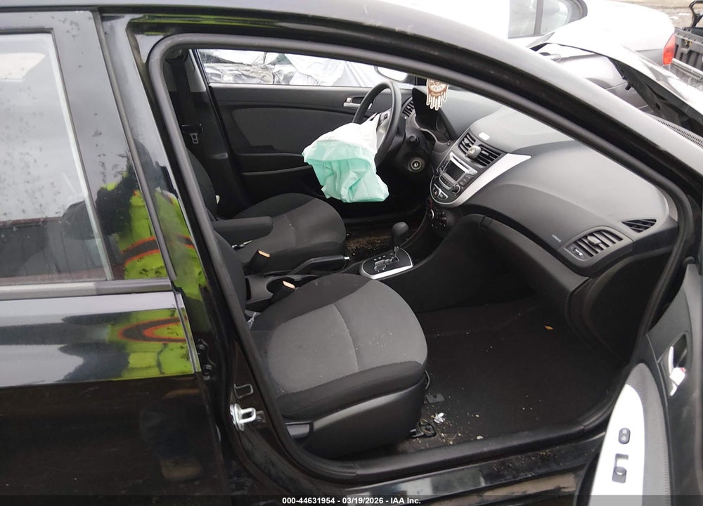 2014 HYUNDAI ACCENT GS VIN: KMHCT5AE2EU195798