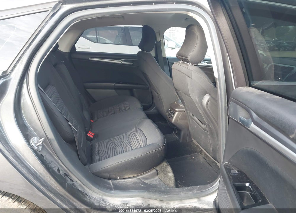 2016 FORD FUSION SE VIN: 3FA6P0H7XGR227543