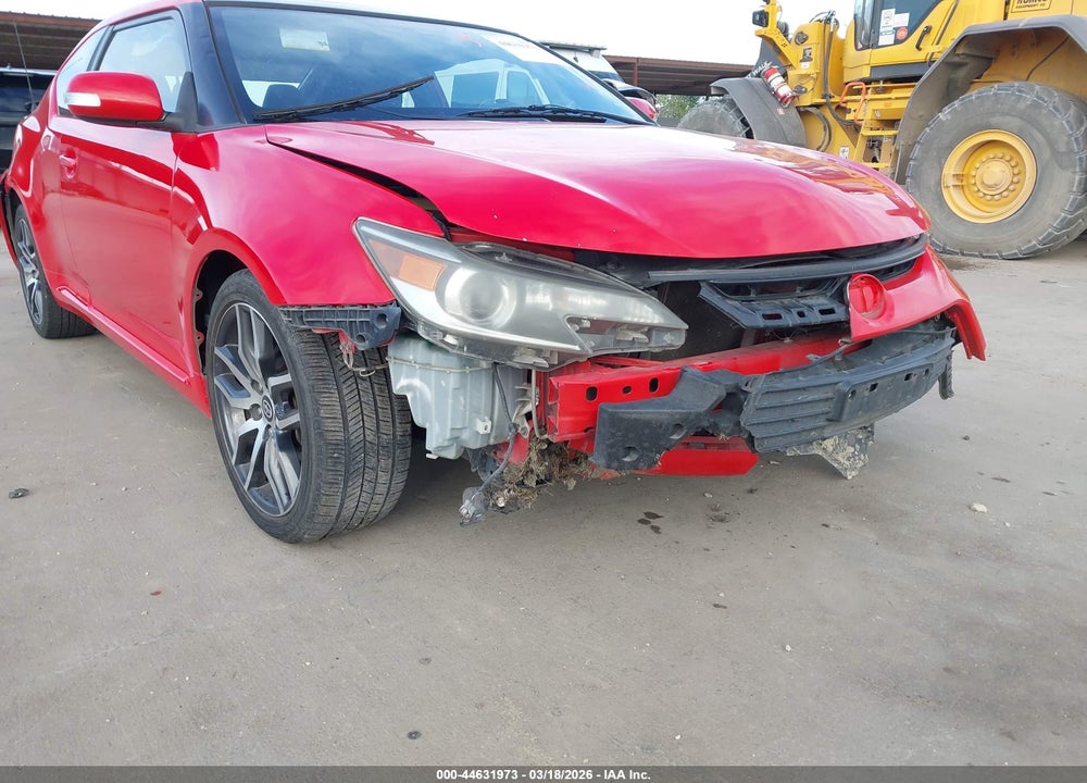 2014 SCION TC VIN: JTKJF5C72E3072115
