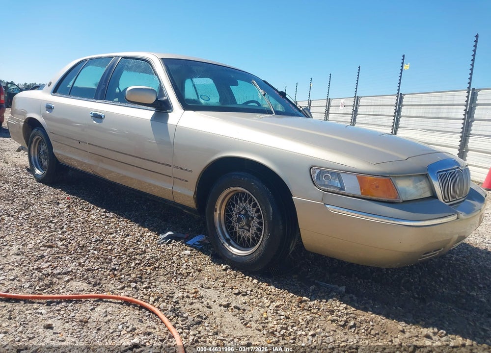 1999 MERCURY GRAND MARQUIS GS VIN: 2MEFM74W1XX605225