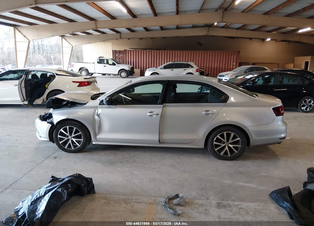 2016 VOLKSWAGEN JETTA 1.4T SE VIN: 3VWD67AJ6GM294721