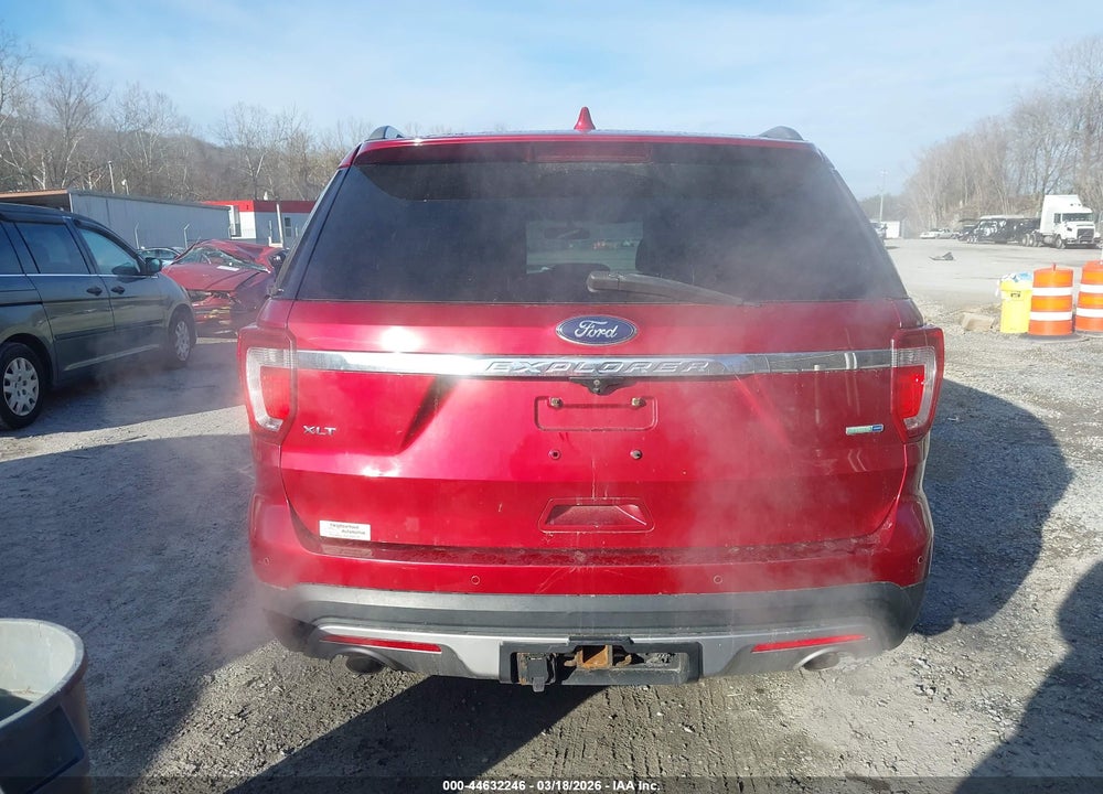 2016 FORD EXPLORER XLT VIN: 1FM5K8D84GGC04392