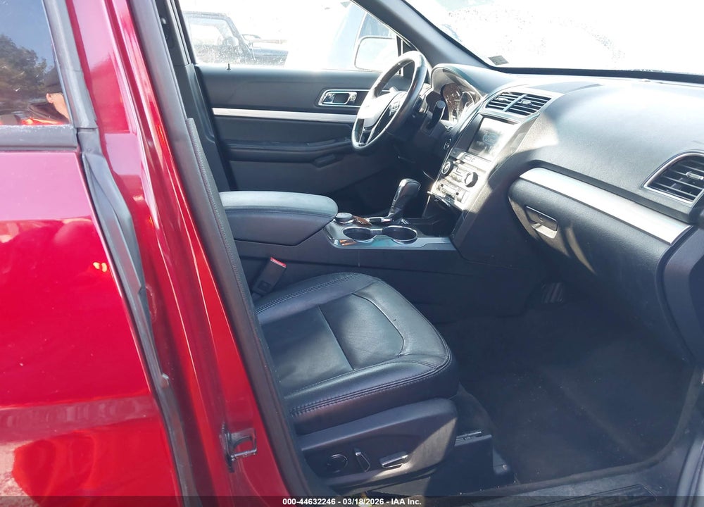 2016 FORD EXPLORER XLT VIN: 1FM5K8D84GGC04392