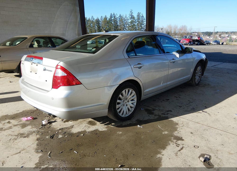 2010 FORD FUSION HYBRID VIN: 3FADP0L30AR361528
