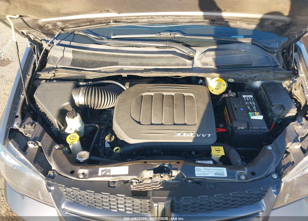 2018 DODGE GRAND CARAVAN GT VIN: 2C4RDGEG2JR145624