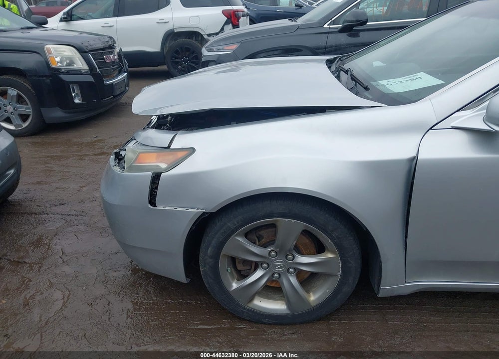 2013 ACURA TL 3.7 VIN: 19UUA9F56DA004447