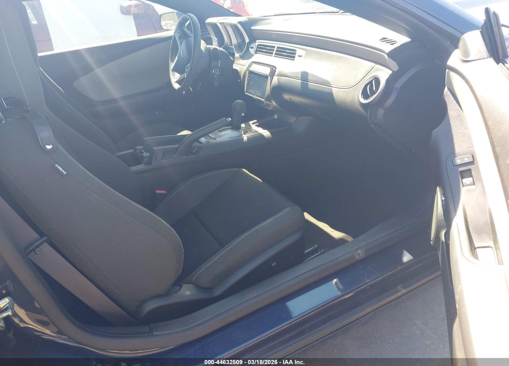2015 CHEVROLET CAMARO 2LS VIN: 2G1FB1E31F9310405