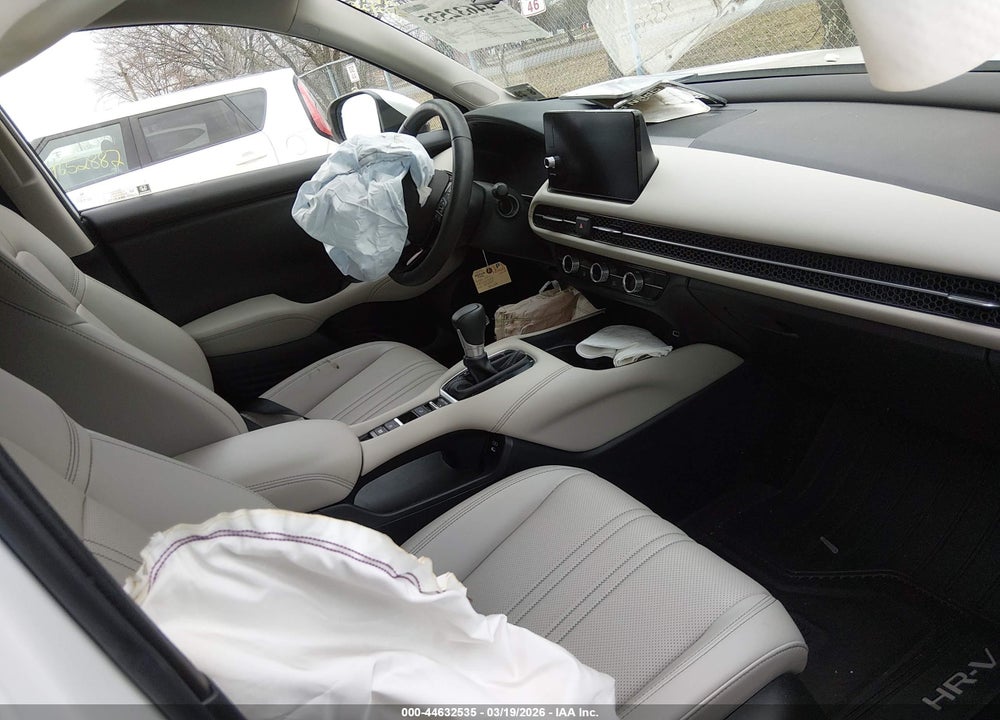 2025 HONDA HR-V AWD EX-L VIN: 3CZRZ2H78SM703625