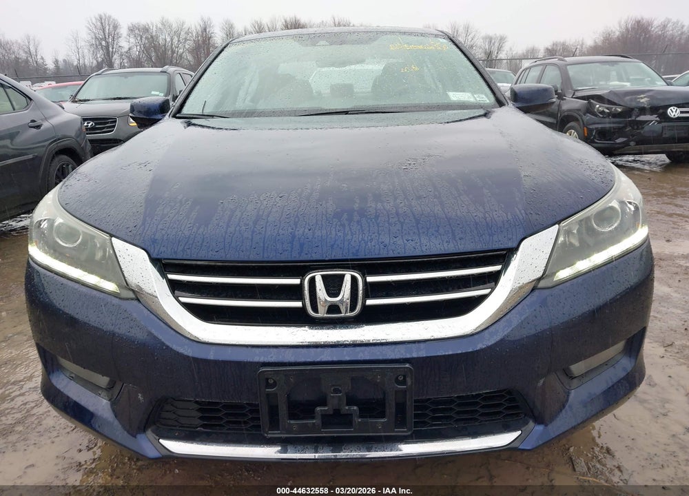 2015 HONDA ACCORD EX-L V-6 VIN: 1HGCR3F80FA014244