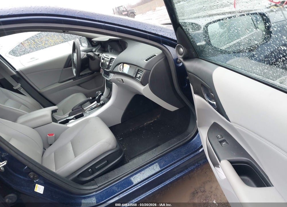2015 HONDA ACCORD EX-L V-6 VIN: 1HGCR3F80FA014244