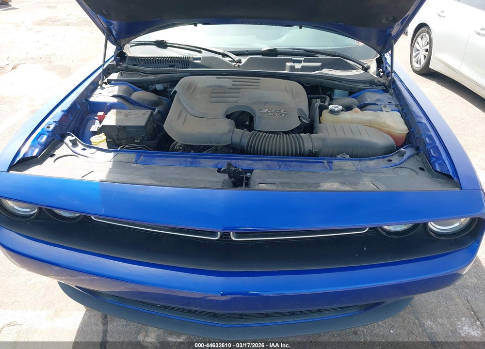 2018 DODGE CHALLENGER SXT PLUS VIN: 2C3CDZAG3JH229470