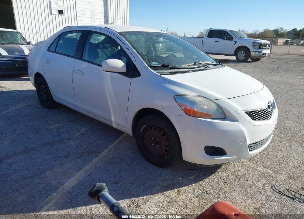 2009 TOYOTA YARIS VIN: JTDBT903494053935