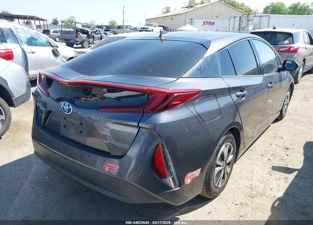 2017 TOYOTA PRIUS PRIME PLUS VIN: JTDKARFP8H3000658