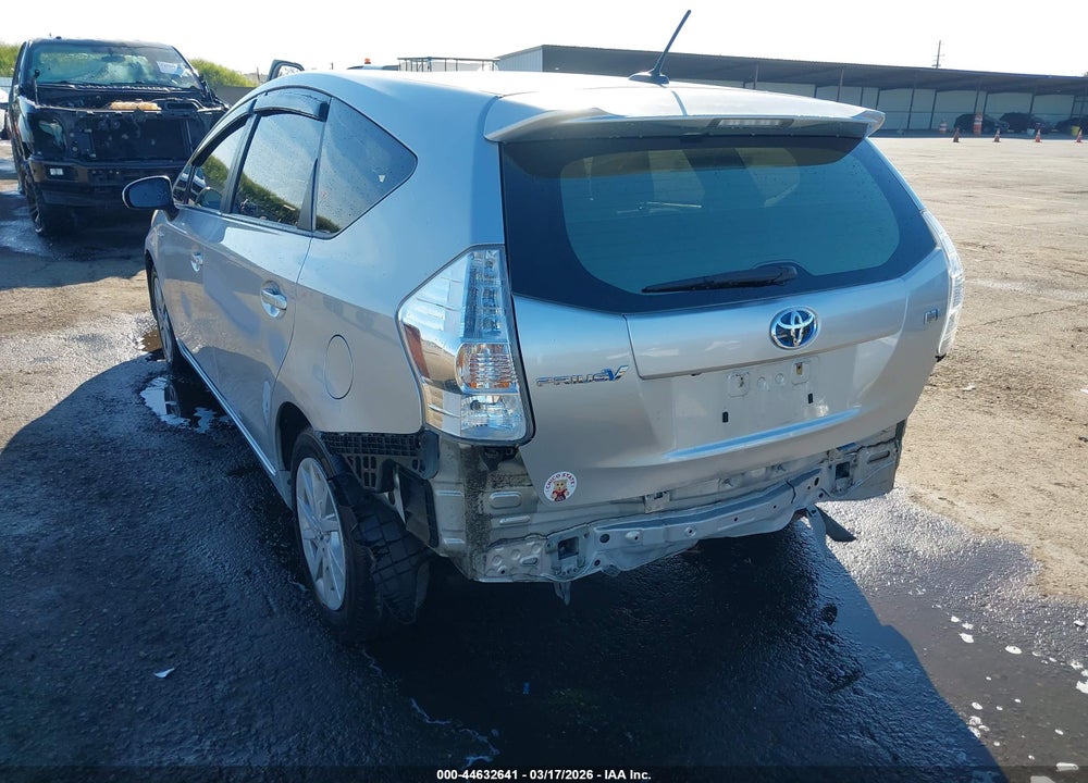 2013 TOYOTA PRIUS V THREE VIN: JTDZN3EU1D3265388